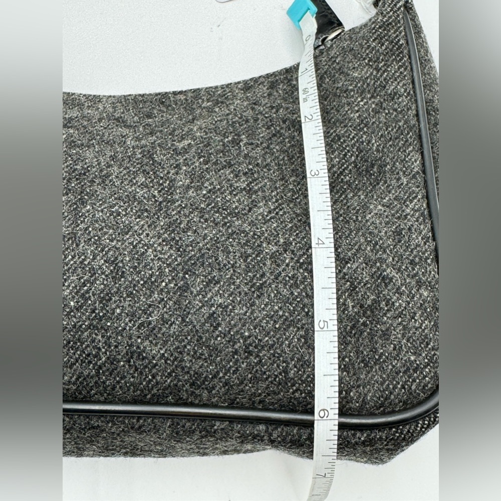 Prada - Authentic - Grey Wool & Black Leather Handbag - Picture 10 of 15